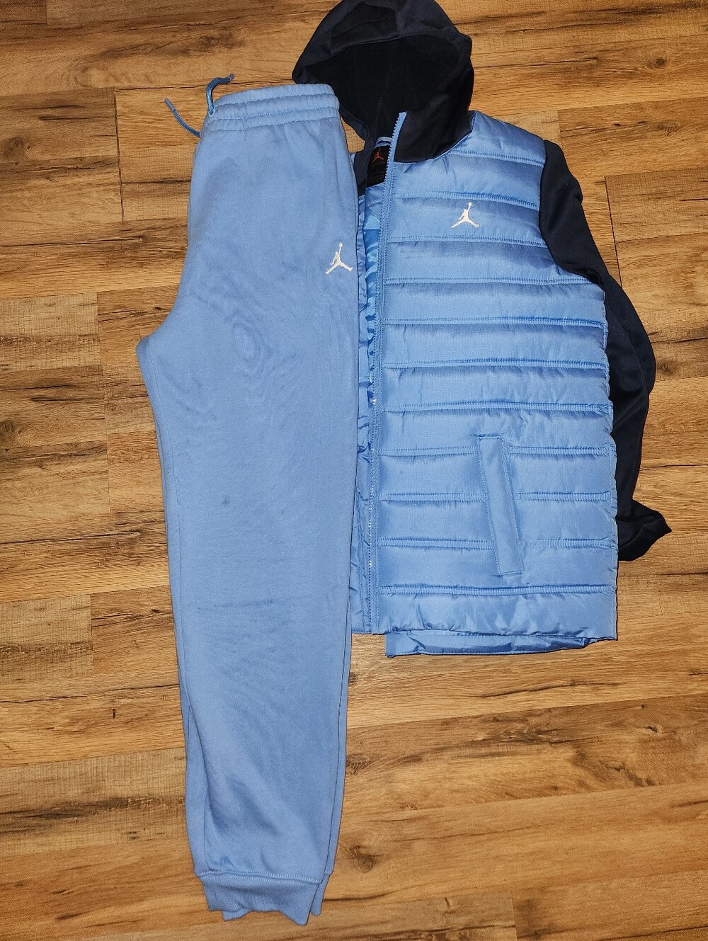 Jordan Light Blue Puffer Vest and Jogger Set with White Jumpman